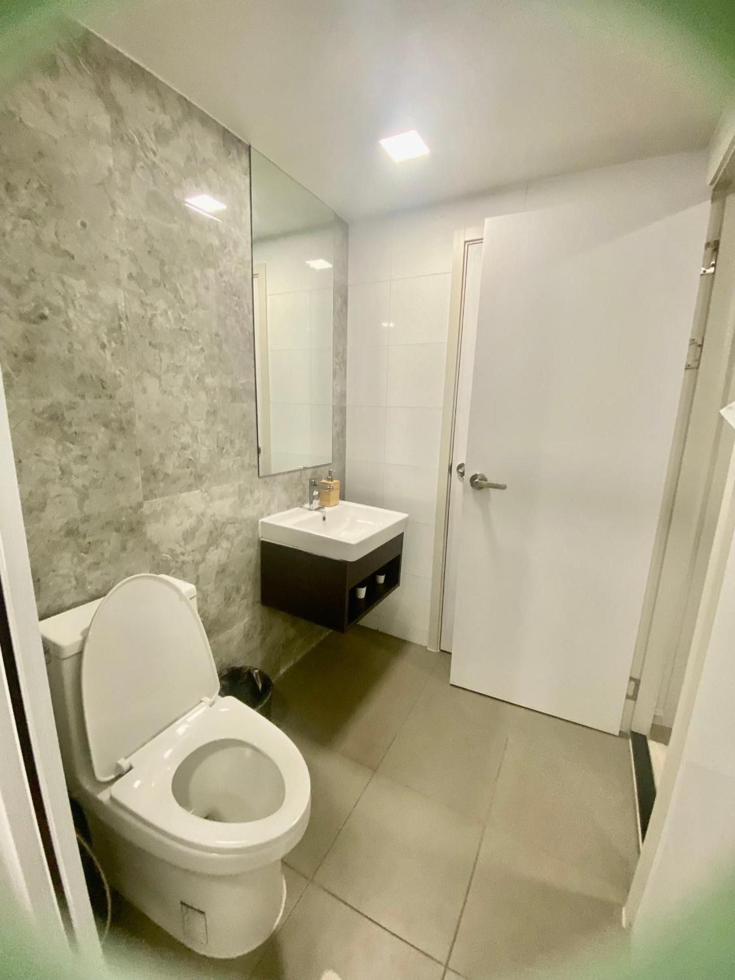 Ekamai 2 Bed Room بانكوك المظهر الخارجي الصورة
